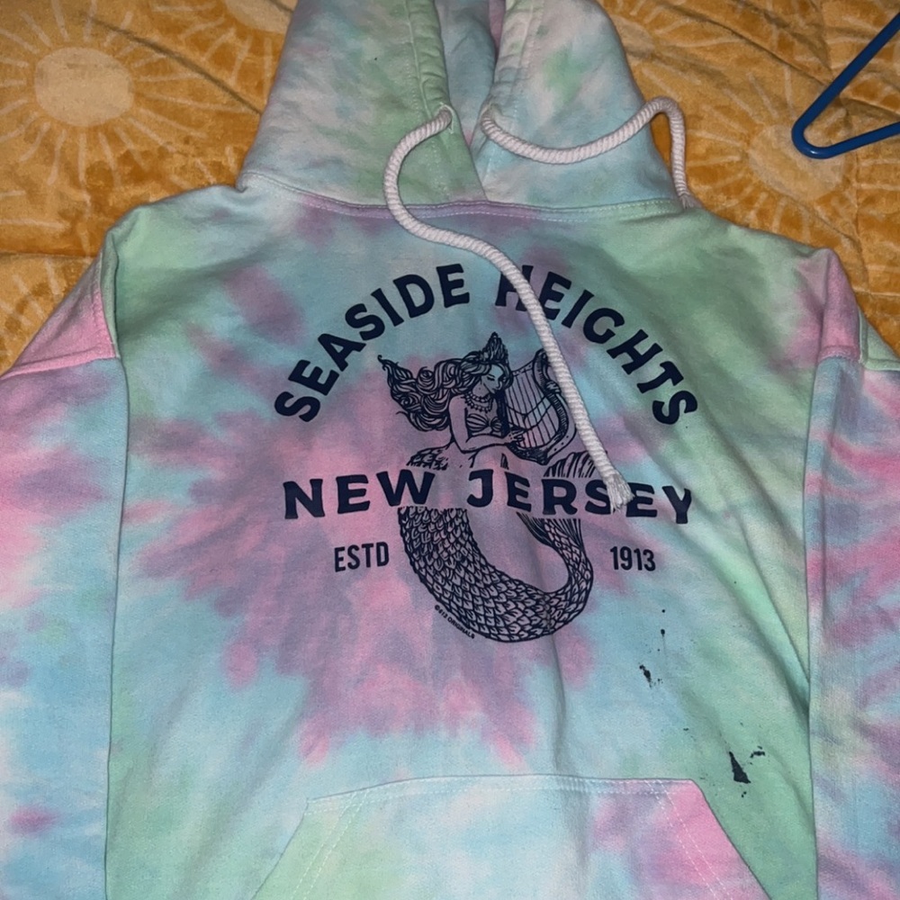 TYE-DYE sweatshirt